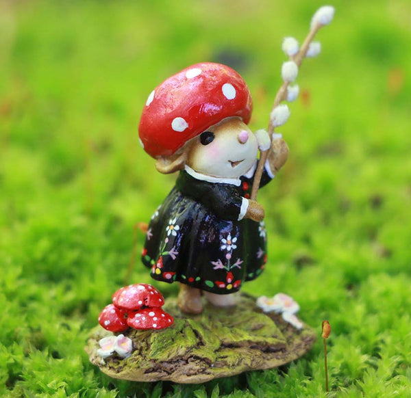Astrid - Wee Forest Folk