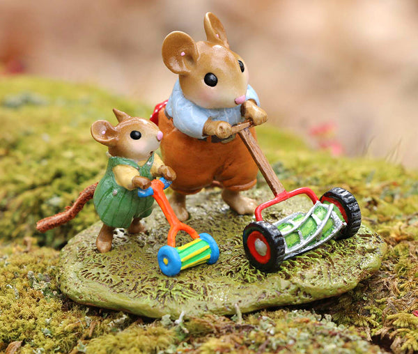 Daddy's Little Helper (Green/Yellow) - Wee Forest Folk