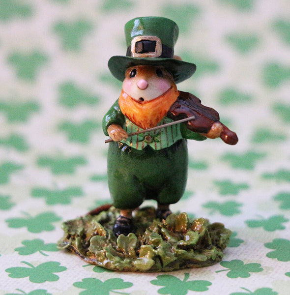 fiiddlers-green-leprachaun-