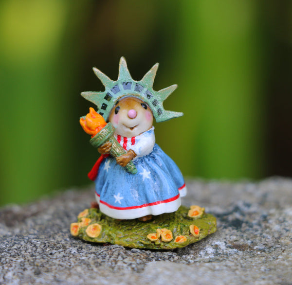 lady-liberty-mouse-
