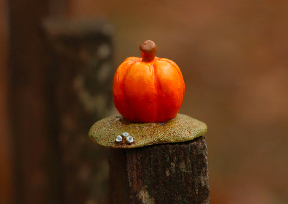 FREE Gift With Order on Halloween!