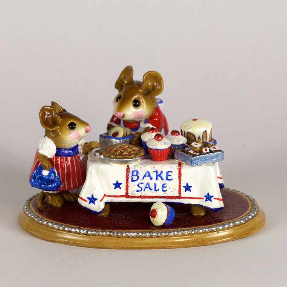 Mousie’s Fourth of July Bake Sale