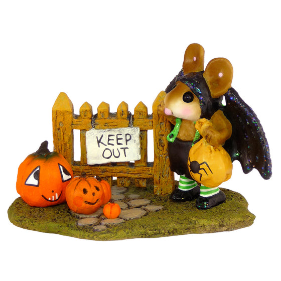 Little Halloween Bat with Pumpkins