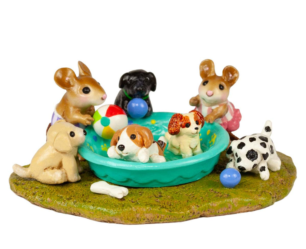 Puppy Pool Party!