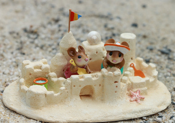 Beach Besties