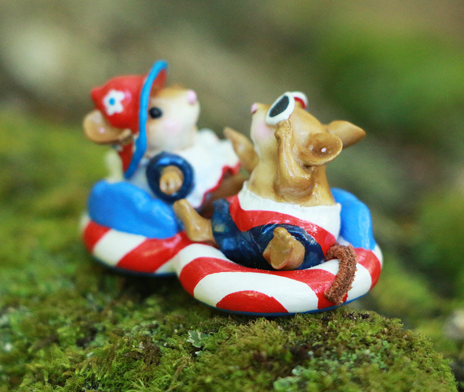 Patriotic Pool Pals