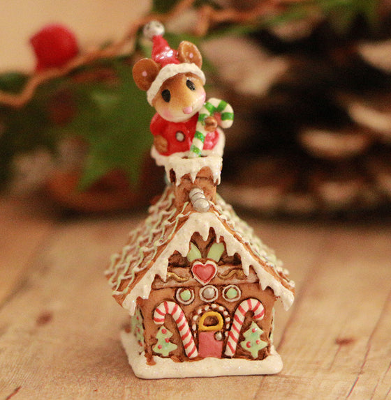 Wee Santa's Gingerbread House