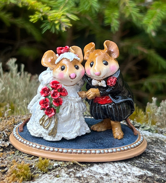 The Wedding Pair