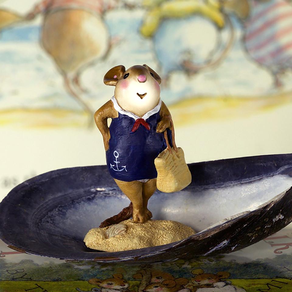 Vintage Bathingsuit Mouse