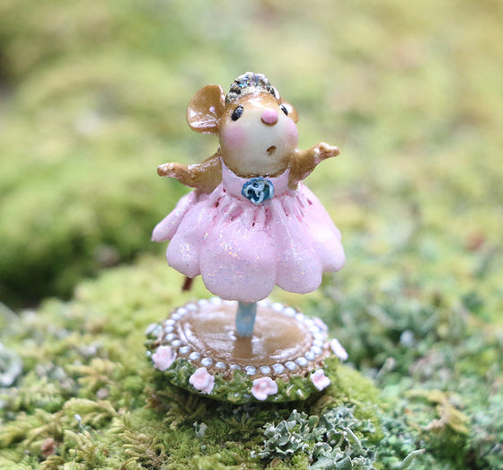 Petite Ballerina